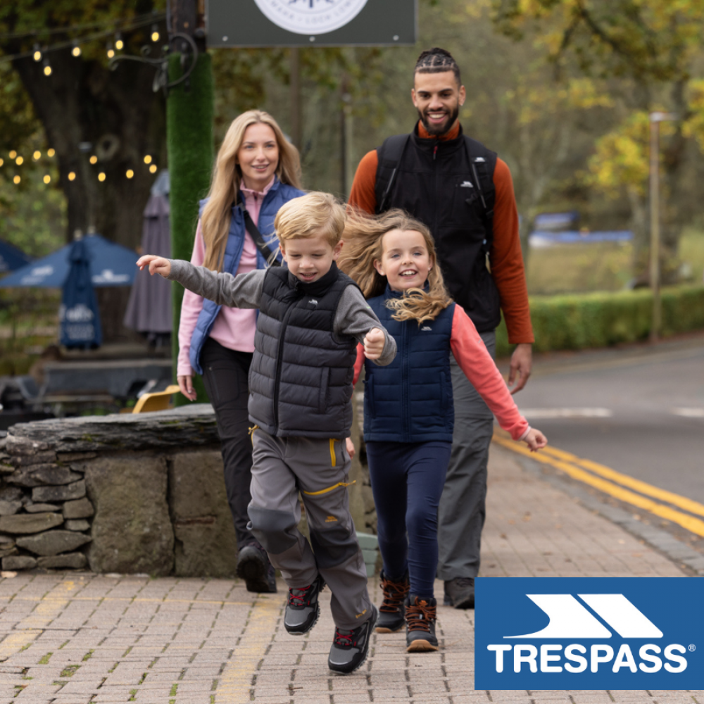 🏆 Kustības sauc! Atlaides līdz 50% apģērbiem un apaviem Trespass veikalā.